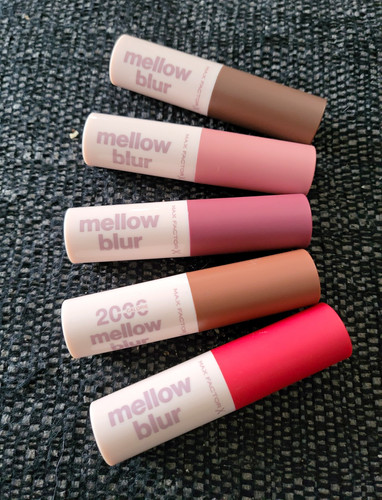 Max factor mellow - mellow, blur